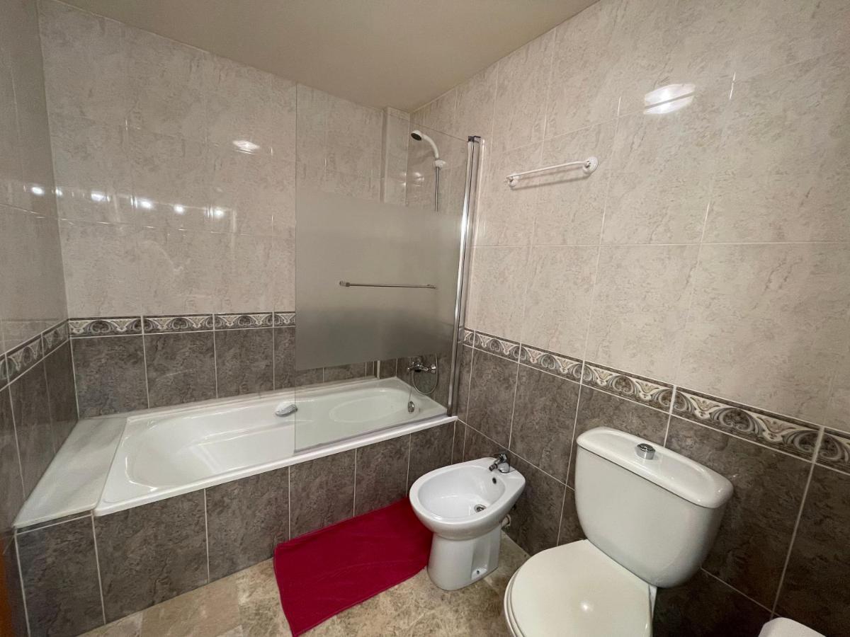 Appart Standing 2 Chambres 2Sdb Clim Piscine Parking Wifi Terrasse 21M2 Local Velo Port-Aventura, Plage, Centre Salou Exterior foto